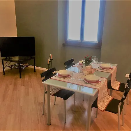 Apartament Elilia